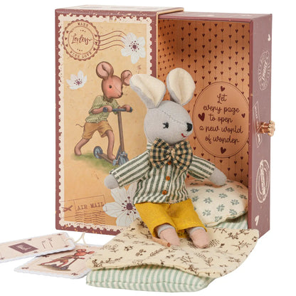 Levlovs Mouse Noah in Stamp Holder Box with Bedding