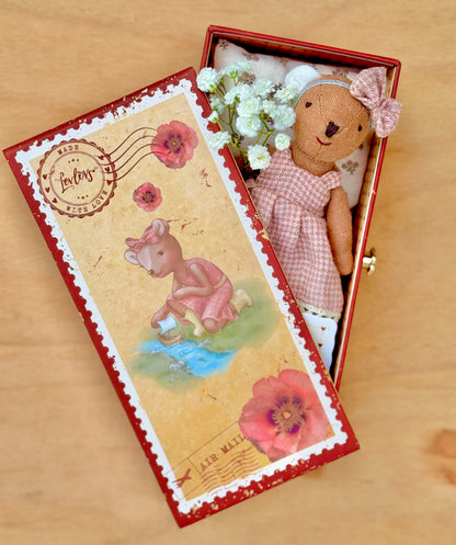 LEVLOVS BEAR IN STAMP HOLDER BOX