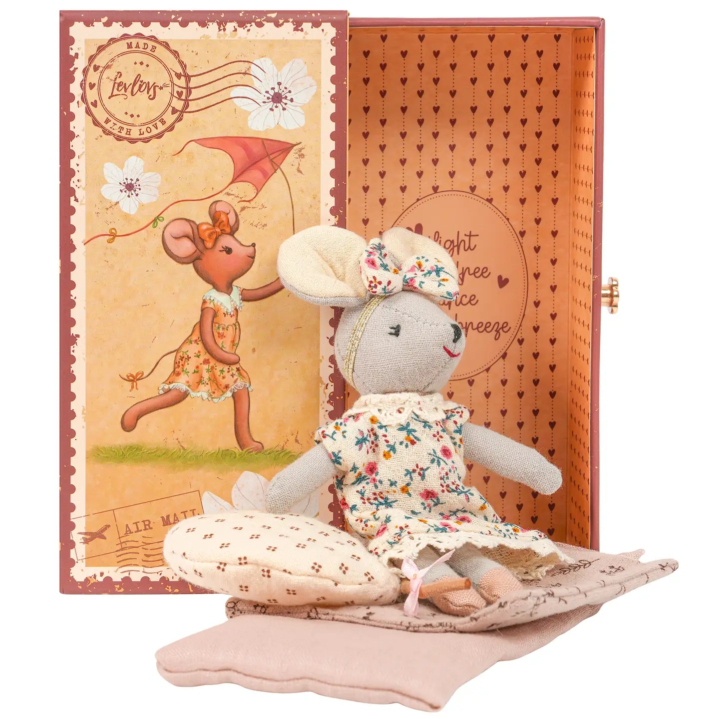 Levlovs Mouse Chloe in Stamp Holder Box with Bedding  